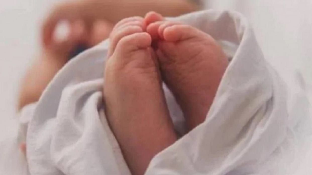 Madhya Pradesh: The birth of a child looking like an alien in Ratlam,