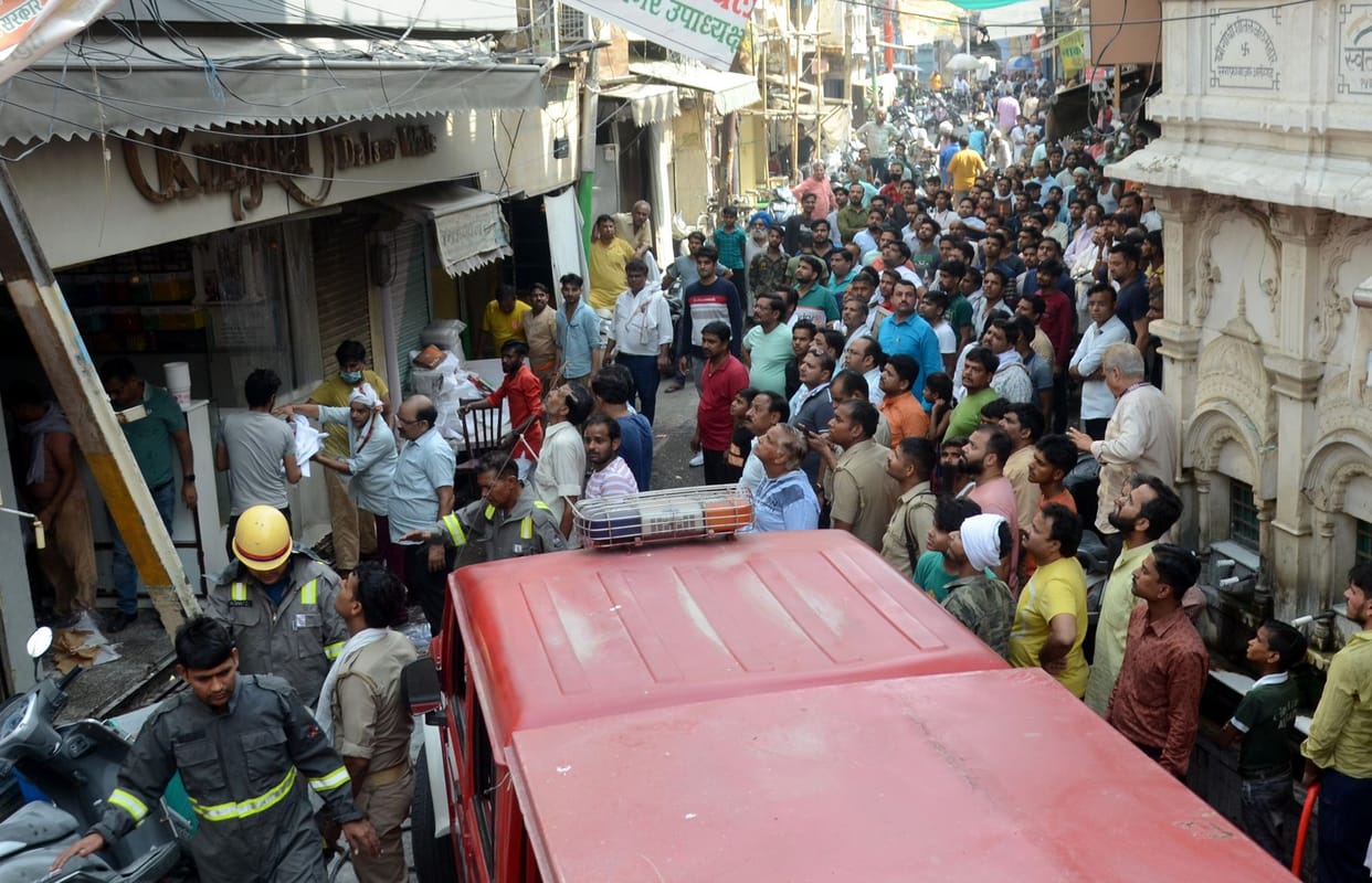 Fire broke out in Kunjilal Dalsev's shop