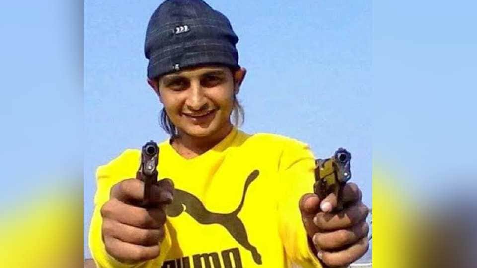 Read the story of five gangsters of Punjab