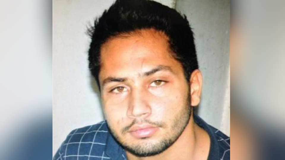 Read the story of five gangsters of Punjab