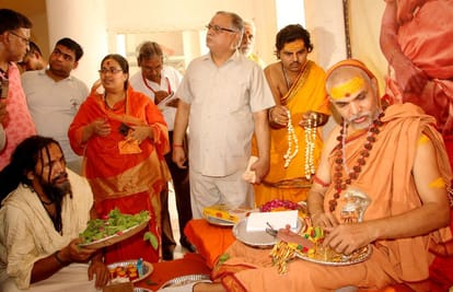 Shankaracharya Swarupanand Saraswati death Swami Avimukteshwaranand of Kashi will take Jyotish Pith,