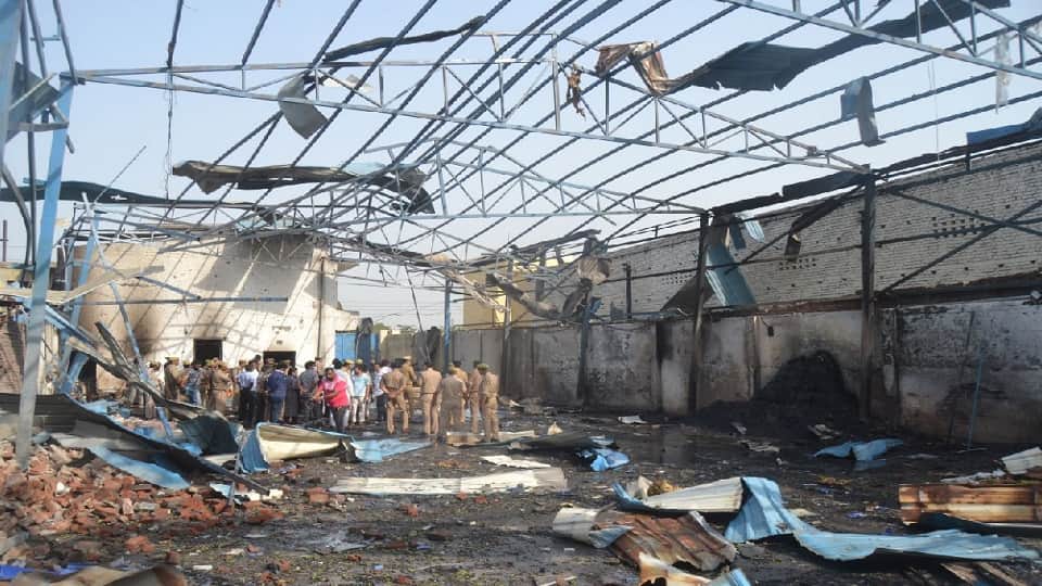 Hapur blast Factory running in tin shed license to manufacture electronic equipment