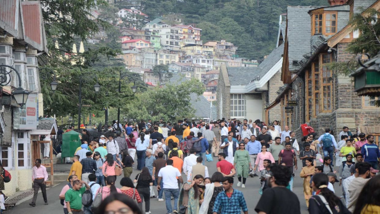 Shimla:tourists increased in shimla, 4200 vehicles arrived from outside states on weekends