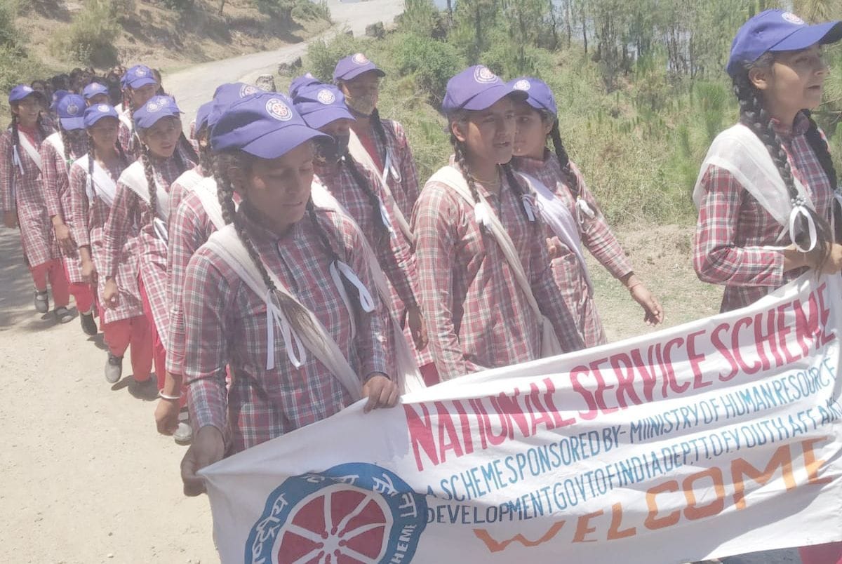 Message of environmental protection given by planting saplings