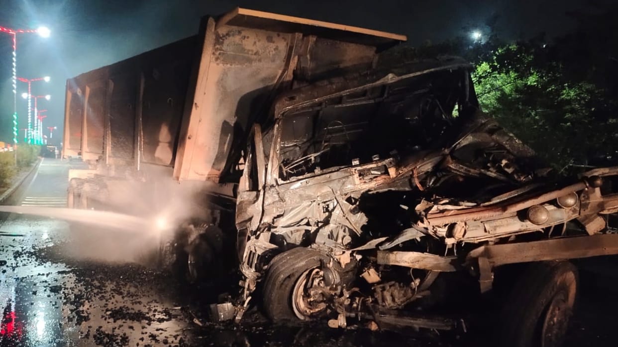 Two burned alive after three truck clashed in Vibhutikhand Lucknow.