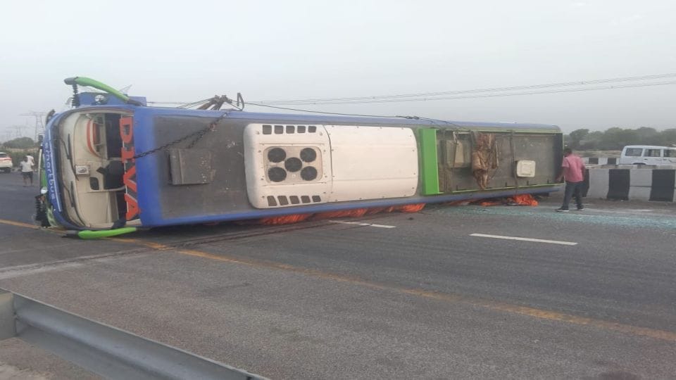 Sleeper bus overturned after colliding with divider on Agra-Lucknow Expressway in Firozabad