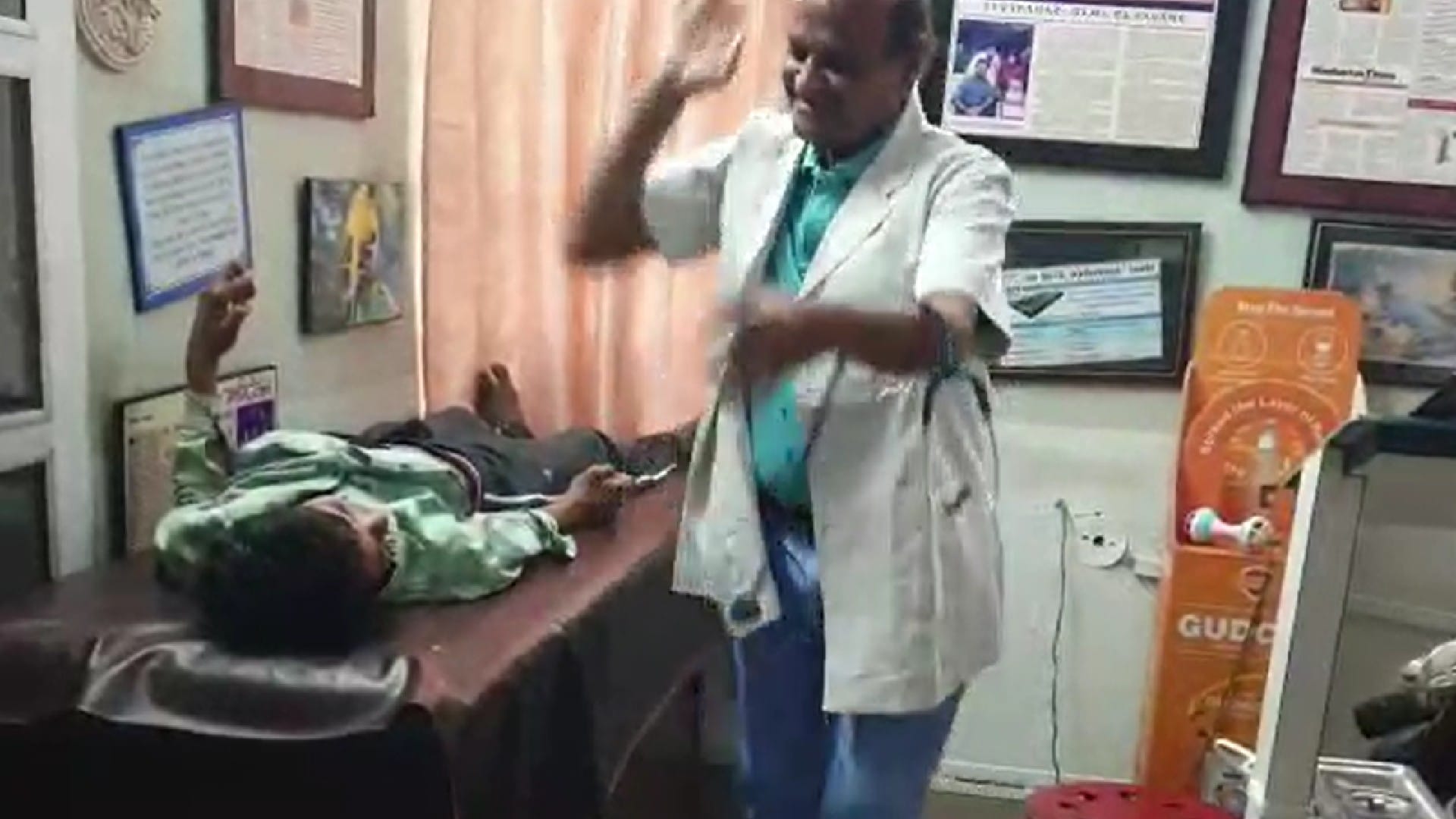 Jodhpur dancing doctor Raj Dhariwal video goes viral gives advice to patient to dance