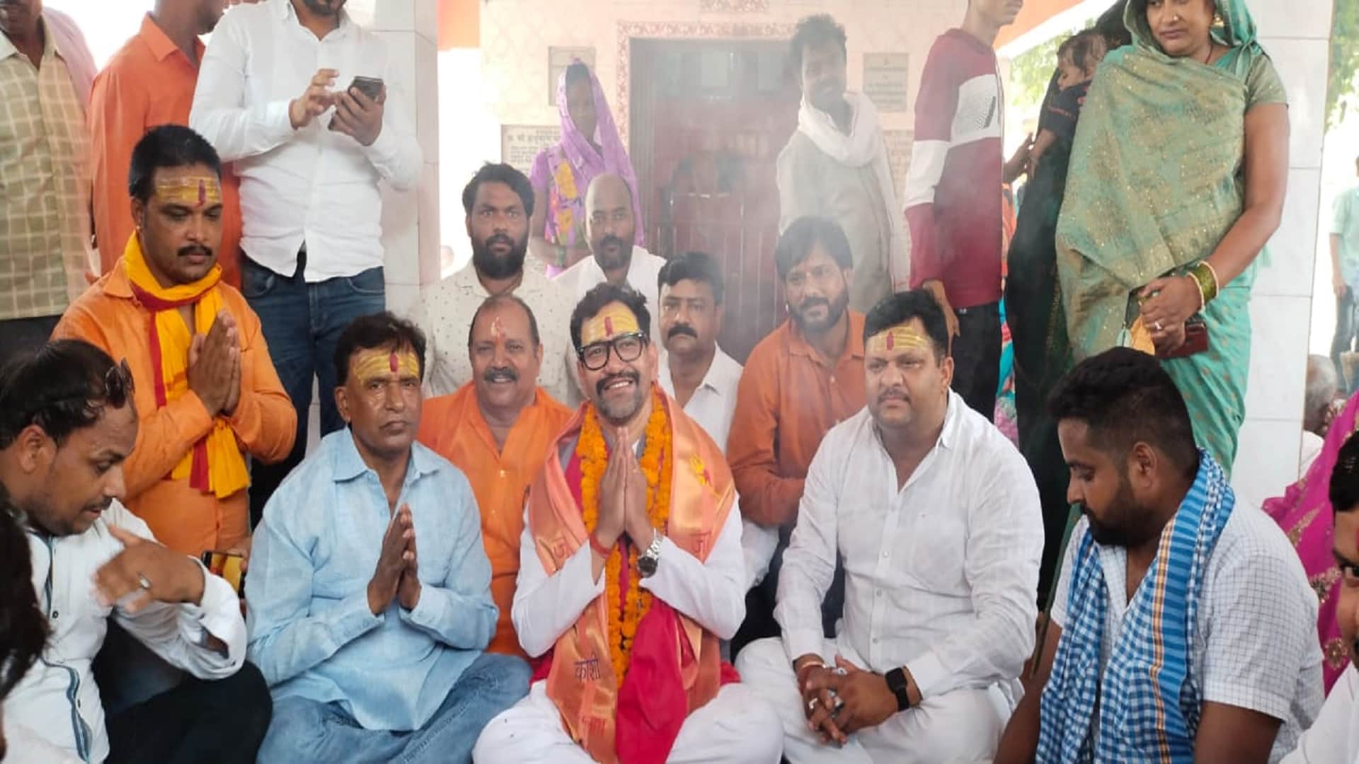 Lok Sabha Bypoll Byelection Results in UP Azamgarh know how Dinesh Lal Yadav Nirahua victory SP Dharmendra Yadav and BSP explained