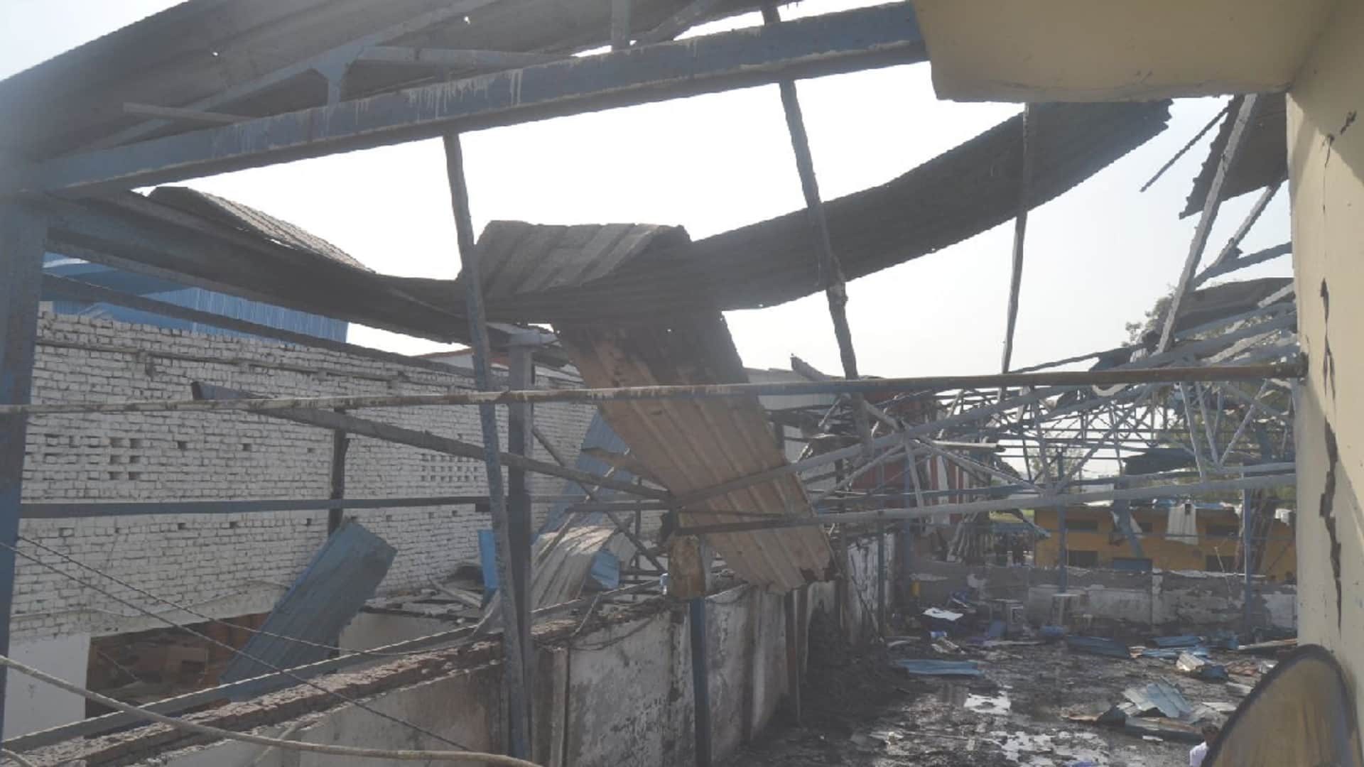 Hapur Explosion in Factory Illegal firecracker factory was running for three months Neighbors don't even know