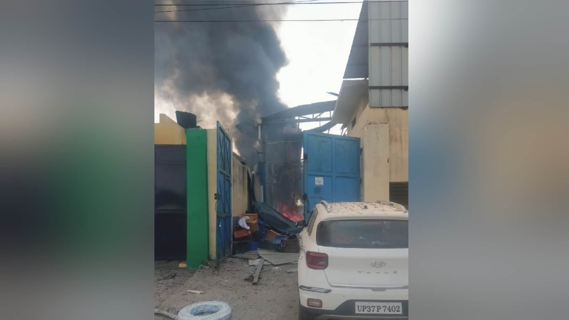 Hapur Explosion in Factory Dead bodies fell outside the firecracker factory by flying in the air see photos