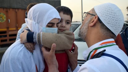 jammu kashmir Hajj yatra 2022 after two years First batch of 145 pilgrims from JK leaves for Saudi Arabia