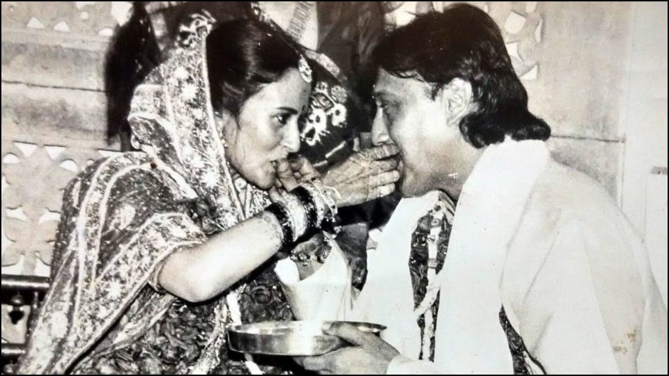 jackie shroff ayesha shroff wedding anniversary know their interesting love story