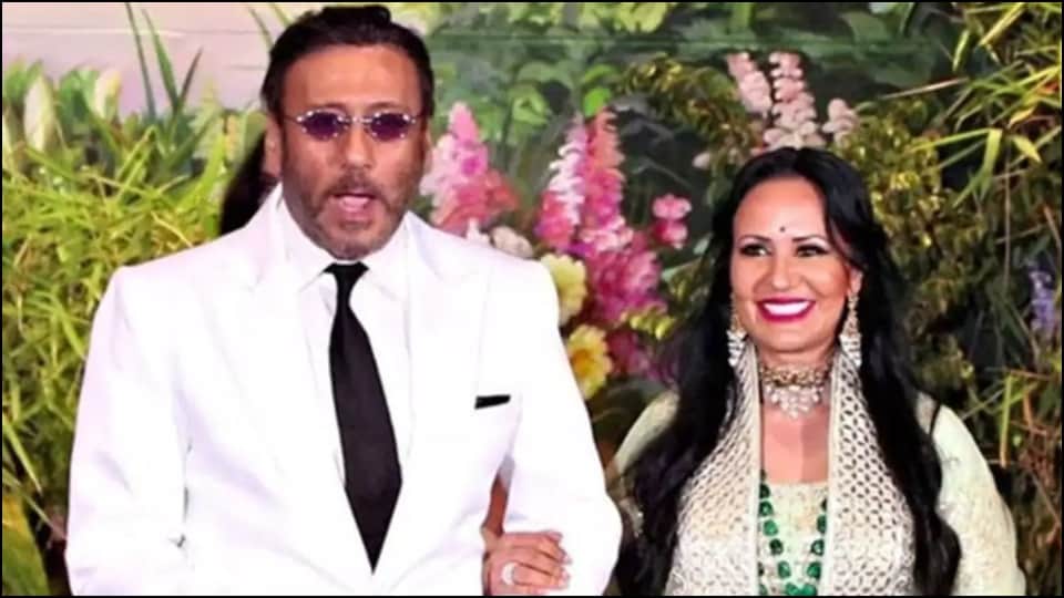 jackie shroff ayesha shroff wedding anniversary know their interesting love story