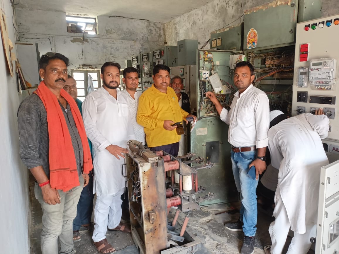 Spout burnt due to overload, supply interrupted