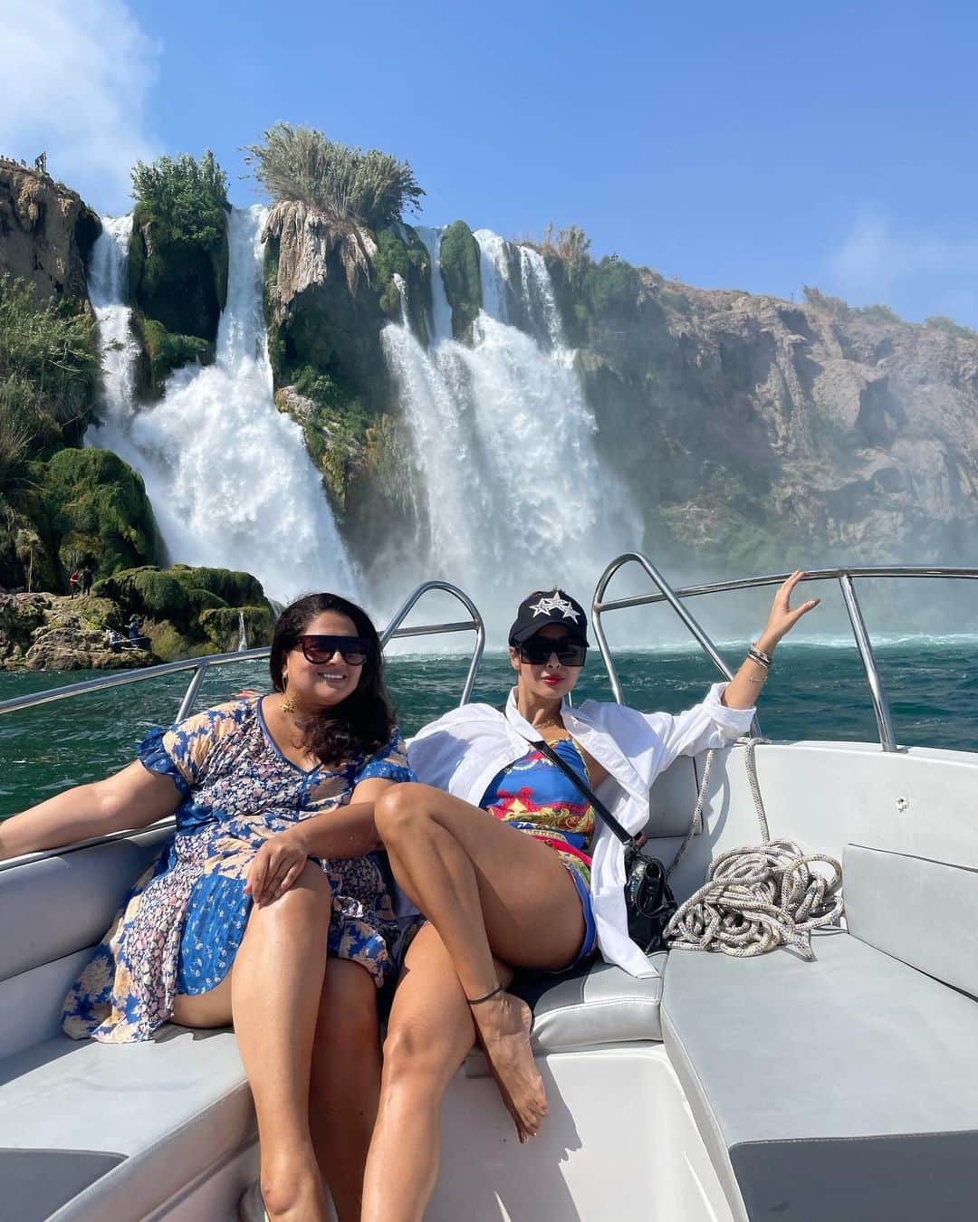 Actress Malaika Arora was seen holidaying in Turkey shared her pictures and told her Sunday mood