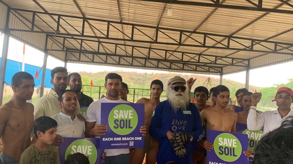 Commonwealth winning wrestler Sangram Singh associated with Sadhguru Save Soil Campaign said mitti humari maa hai