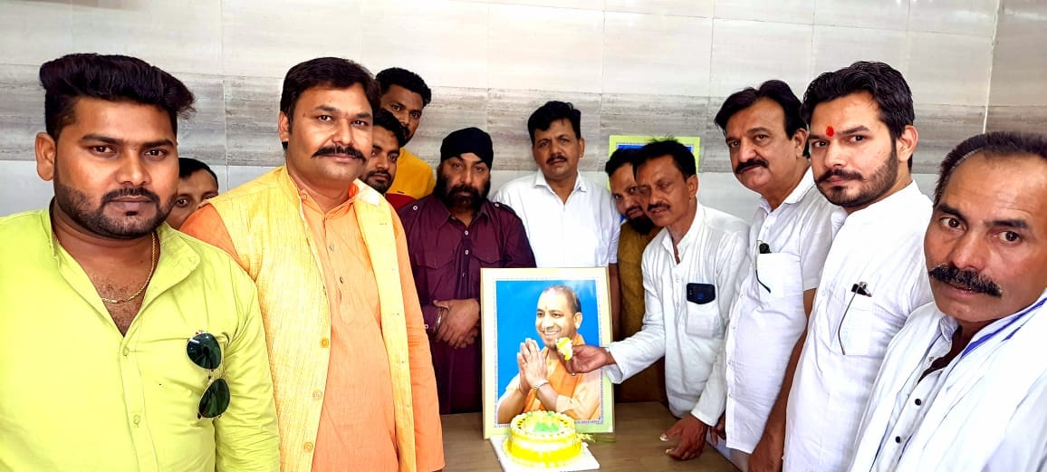 Celebrated Chief Minister's birthday by cutting a cake