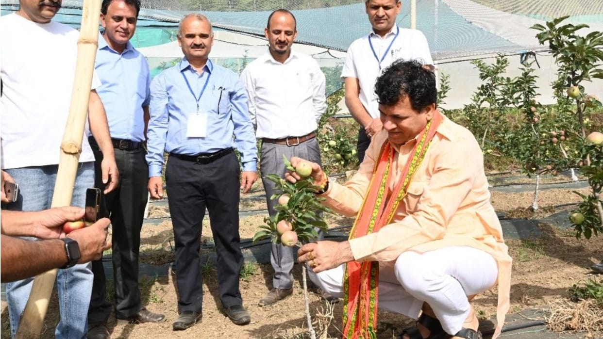 MoS for Agriculture Kailash Choudhary statement on crop residue burning
