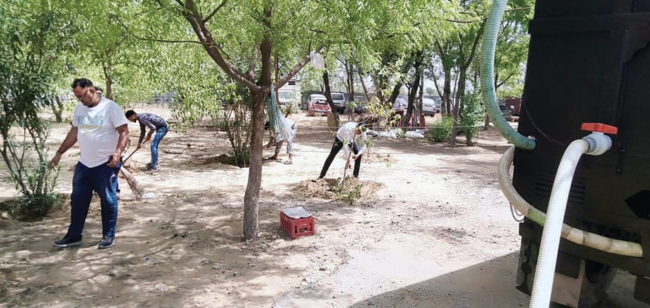 Policemen launched cleanliness drive in police stations