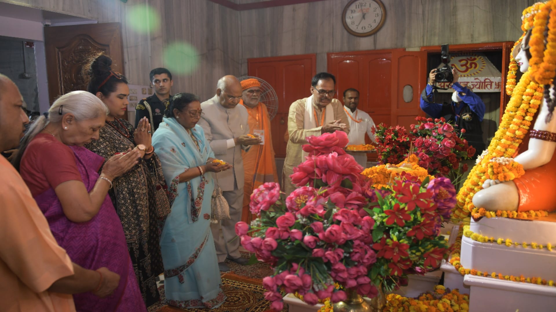 President Ramnath Kovind Visit Gorakhpur city happy with lighting