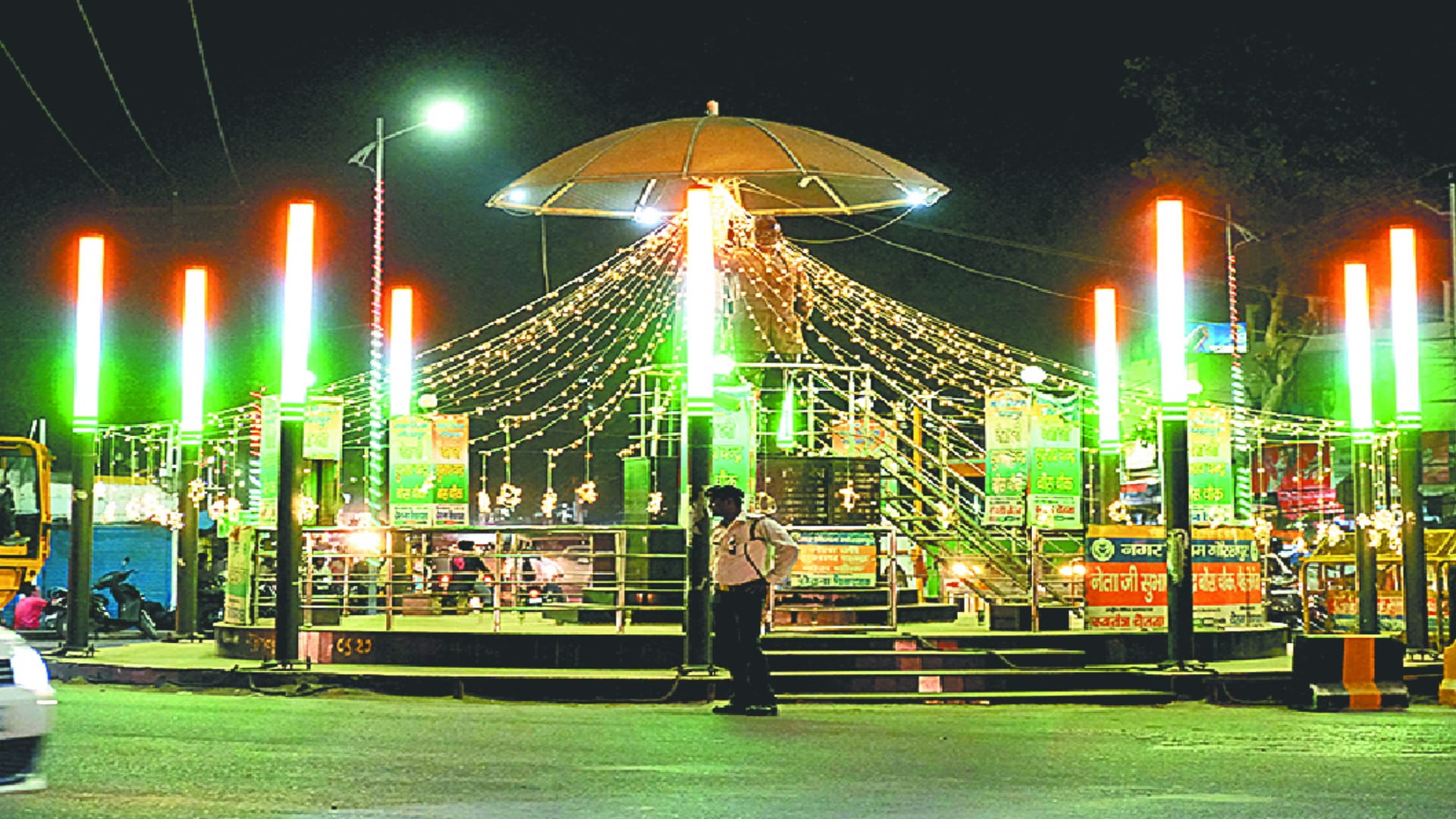 President Ramnath Kovind Visit Gorakhpur city happy with lighting
