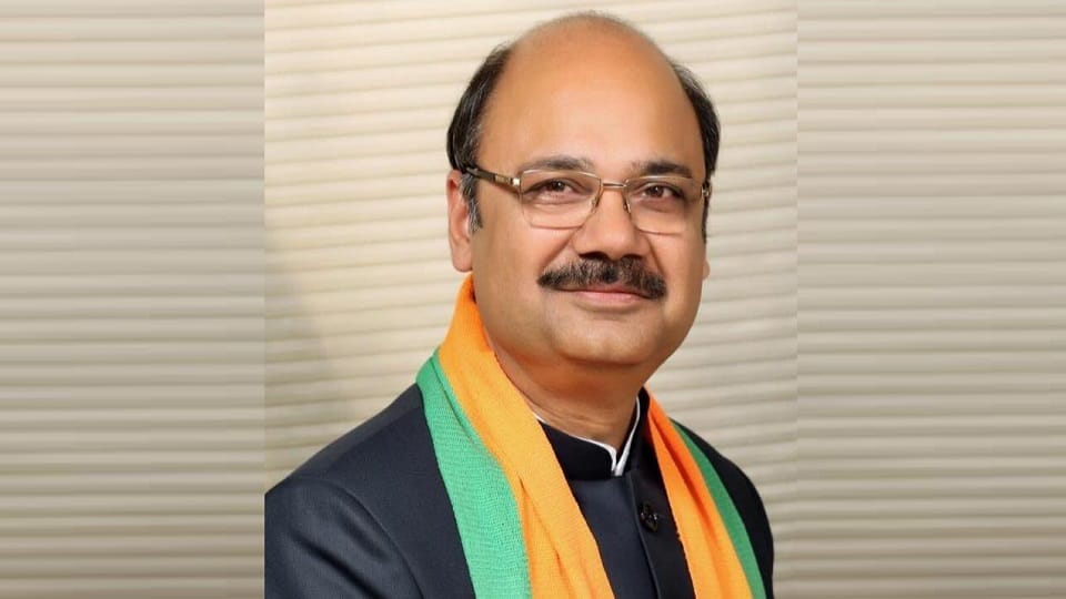 BJP declared Rajesh Bhatia as its candidate in the byelection in Rajendra Nagar assembly