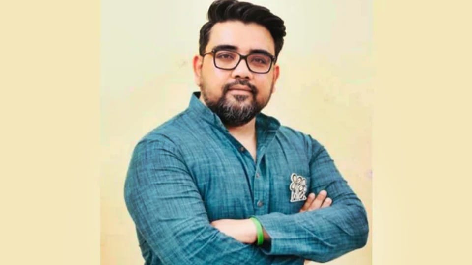 Vlogger booked for abusing CM Mamata Banerjee over KK last concert