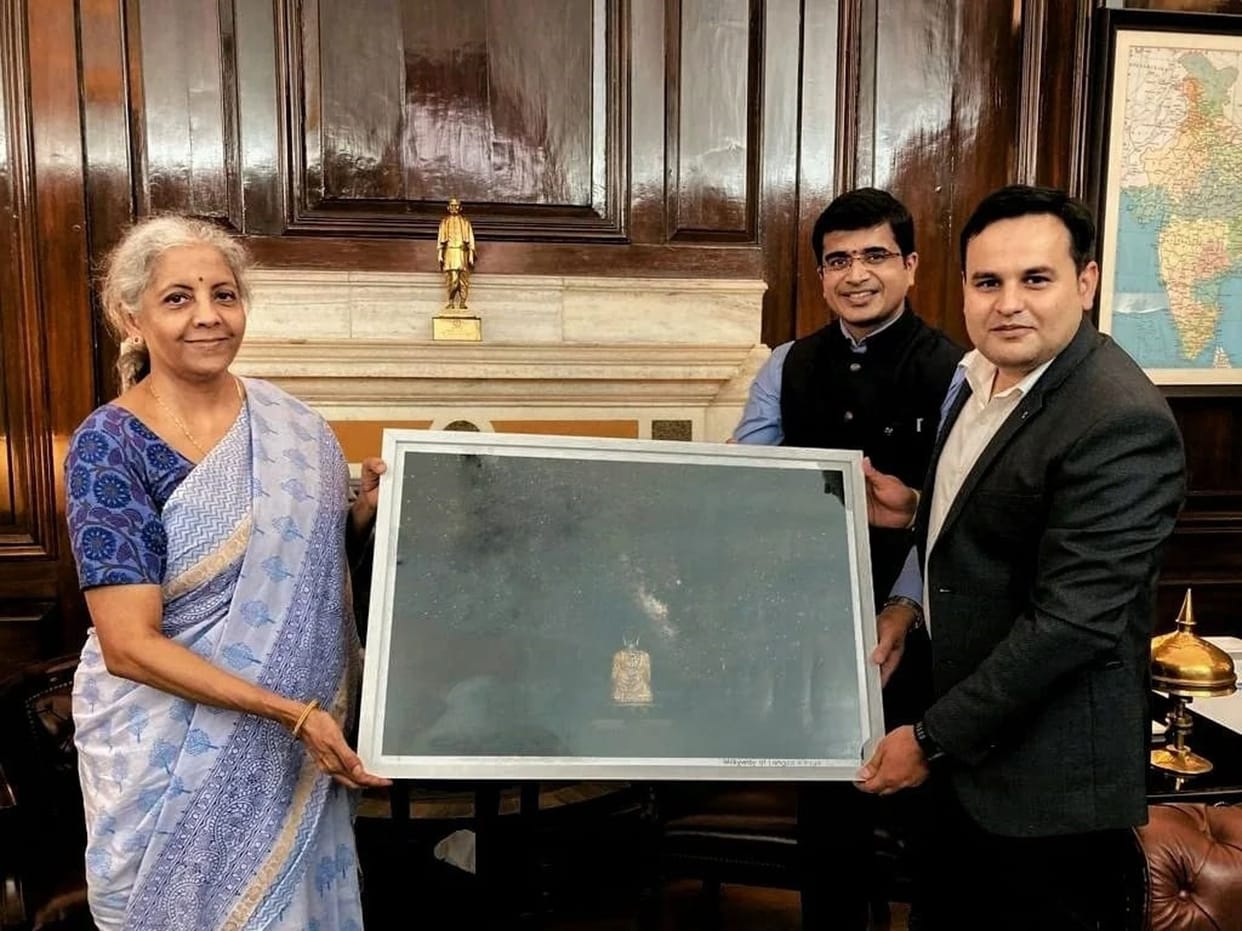 IRS officer shared experiences with Union Minister