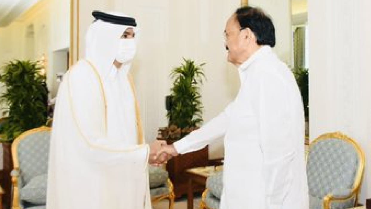 Qatar PM Sheikh Khalid bin Khalifa bin Abdulaziz Al Thani received Vice President M Venkaiah Naidu at Amiri Diwan in Doha Latest News Update