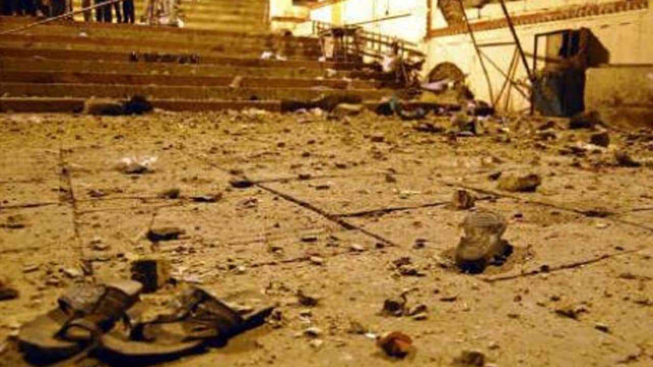 Varanasi Serial Blasts Case 2006 Know Who Is the Terrorist Waliullah Khan Who Sentenced to Death Penalty News in Hindi