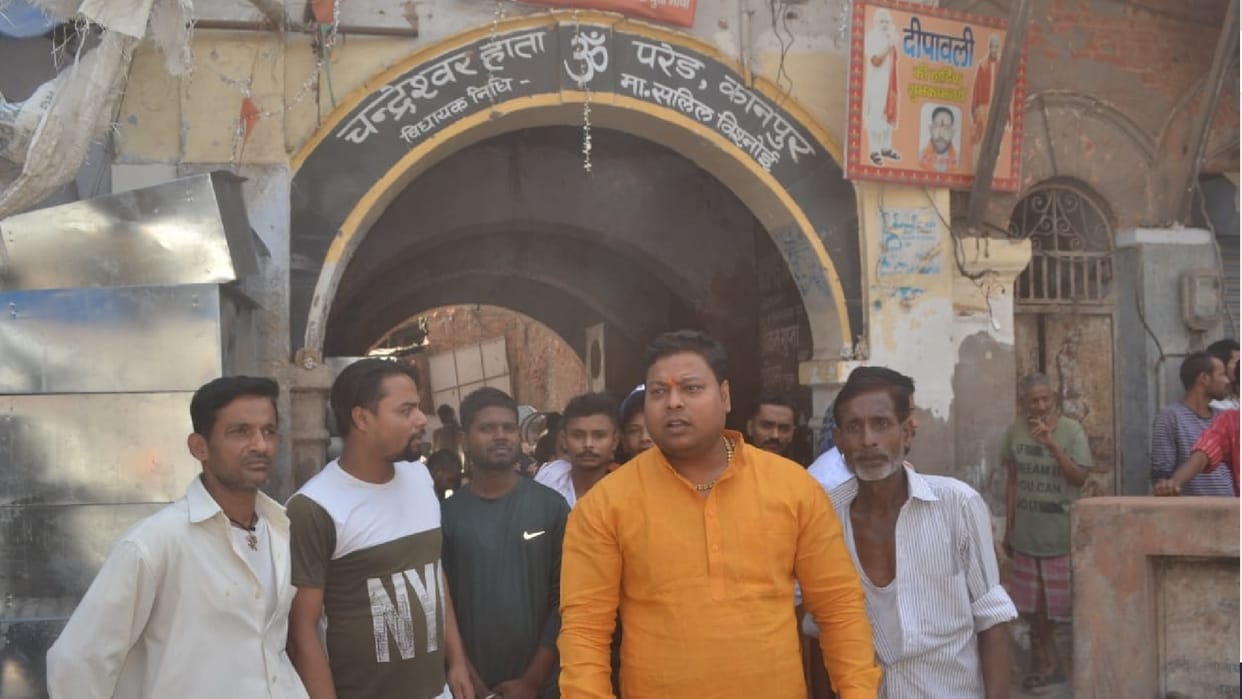 kanpur violence Some Hindu families are in Chandeshwar only in five hands of new road