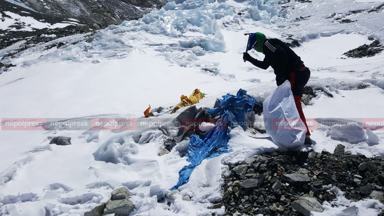 nepal Mountain cleaning team gathers around 34 tonnes of waste from 4 peaks including mount everest