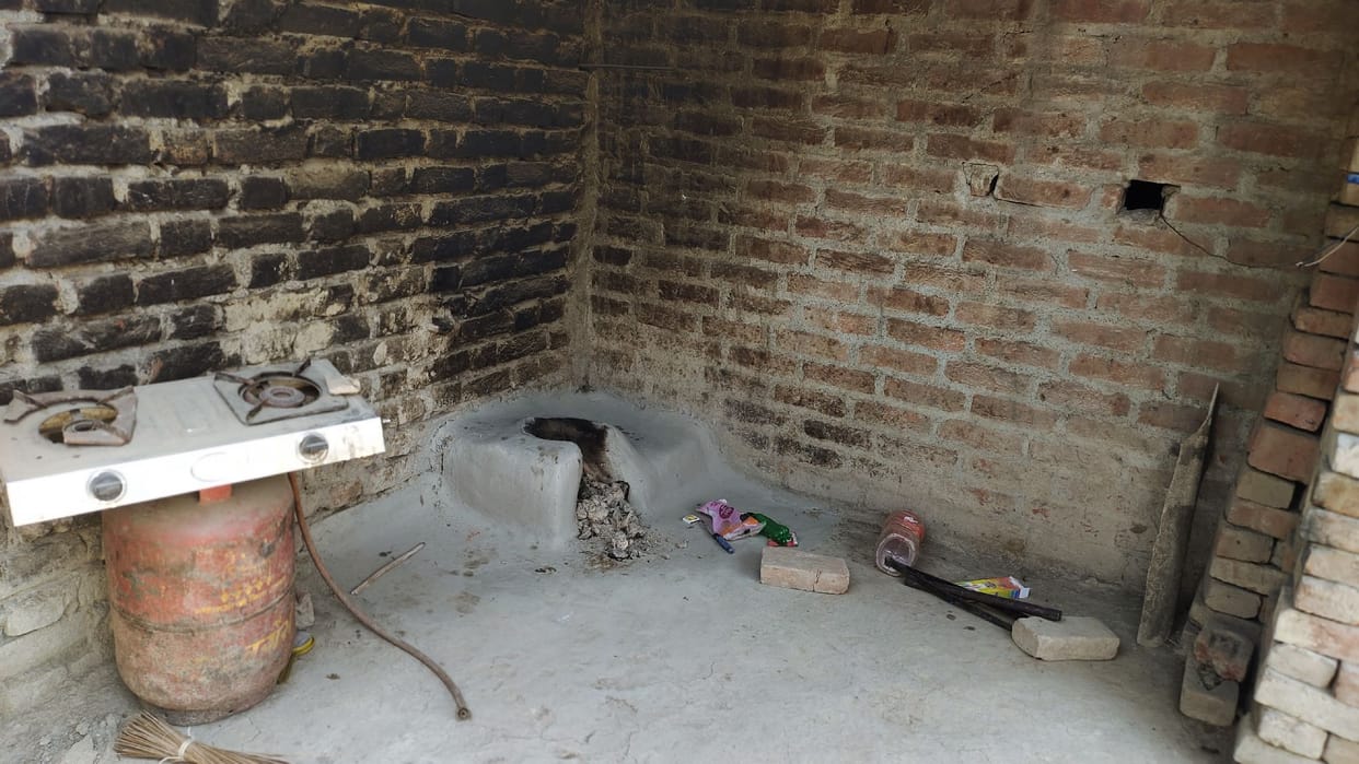 The night broke while praying for the well being of loved ones, the stove did not burn in Bhanderi