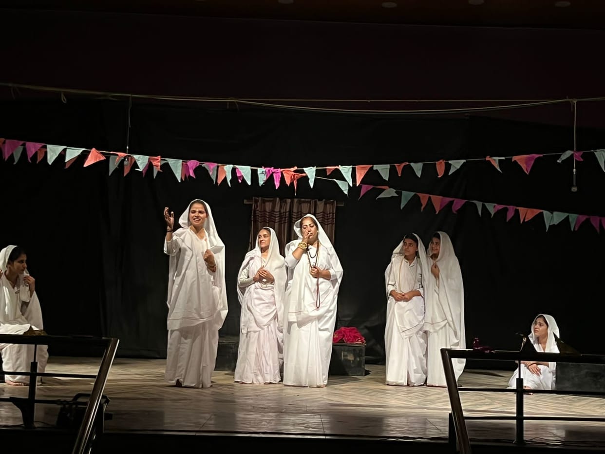 stepko theatre festival 2022 organised in jila parisad bhavan nahna