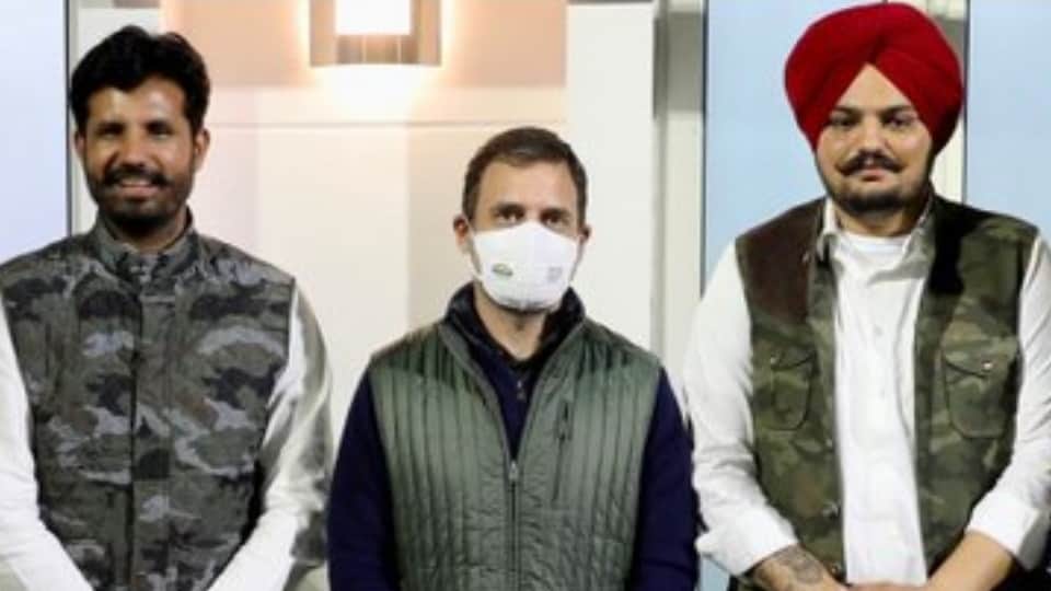 Sidhu Moose Wala Controversies: know about the early life political career and death of popular punjabi singer