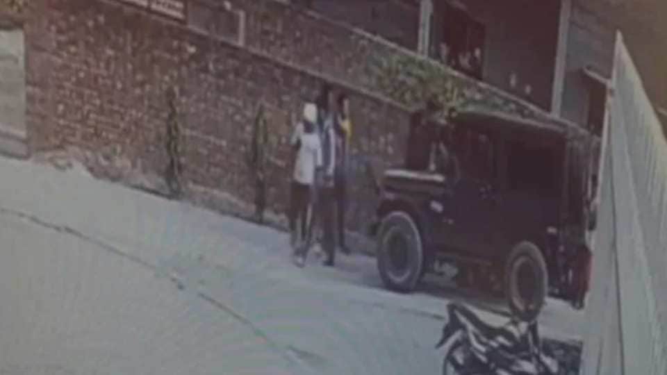 New cctv footage related to sidhu moosewala murder case surfaced