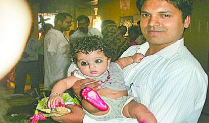 Varanasi Serial bomb Blast Case Verdict today in ghaziabad  court families of victims demand death sentence to Waliullah