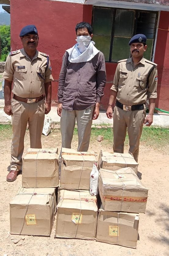 One Arrested with liquor