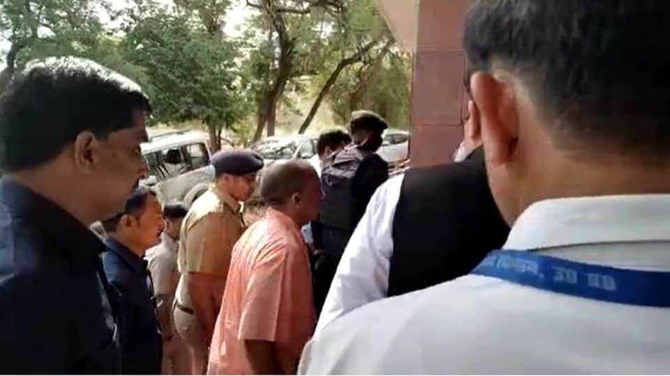 CM Yogi Adityanath performed worship at Shri Krishna Janmabhoomi in Mathura
