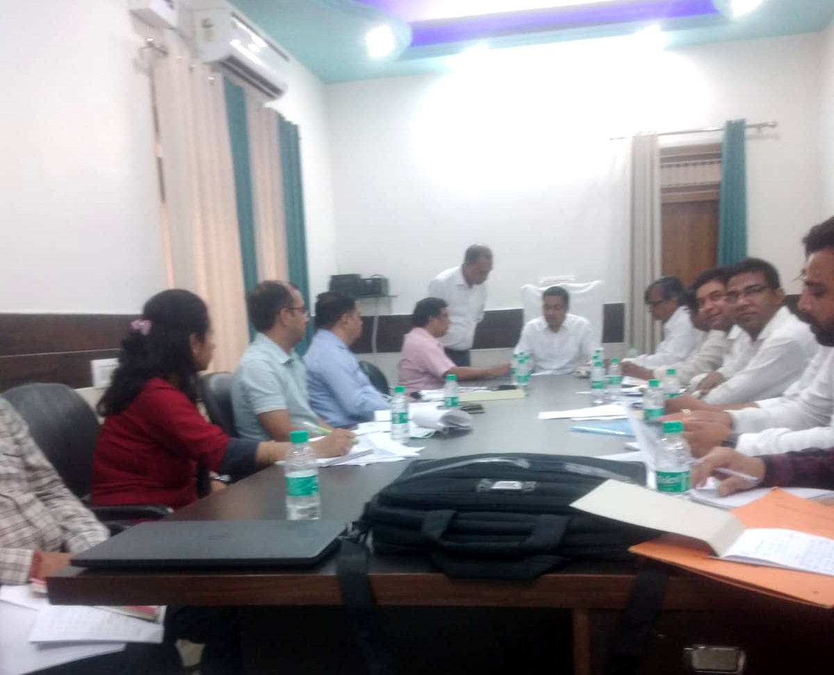 Divisional commissioner reviewed the work done in rural areas