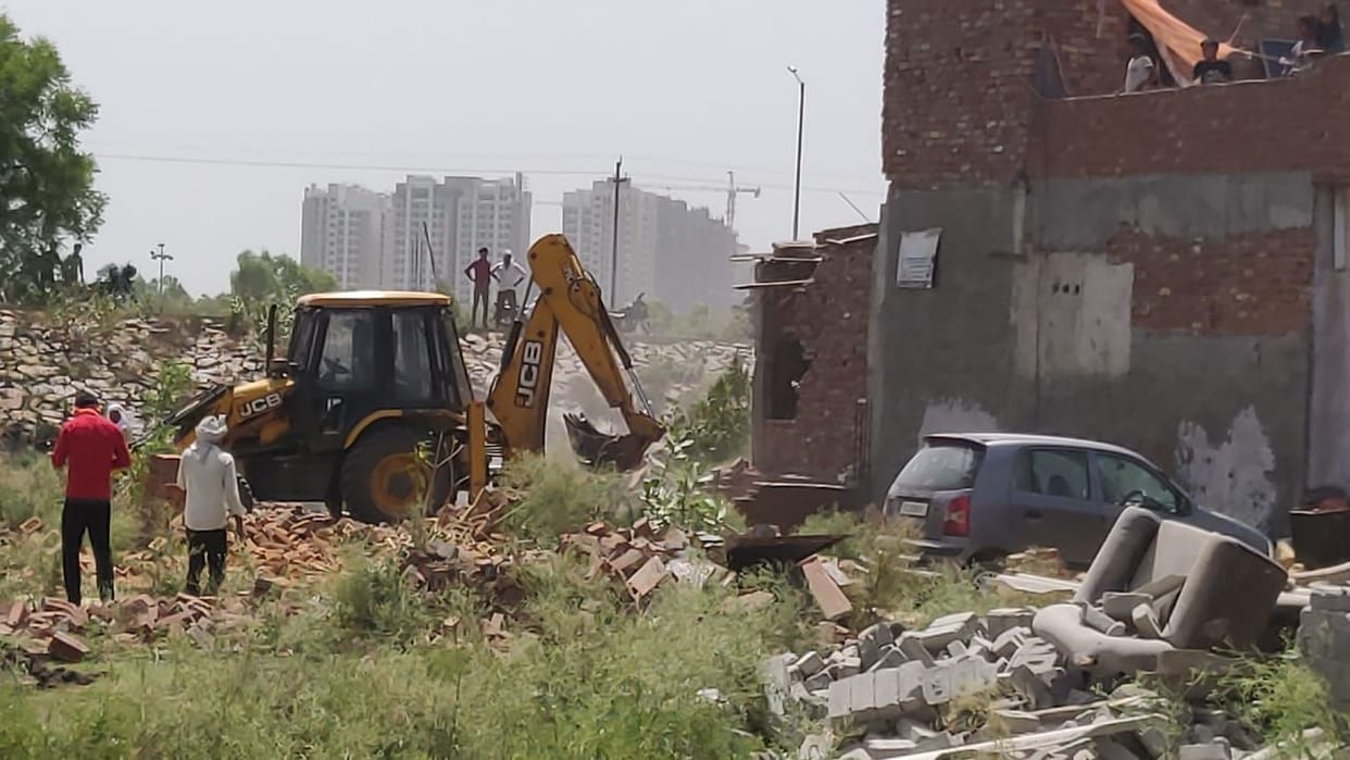 Bulldozers run in Bisrakh and Patwadi