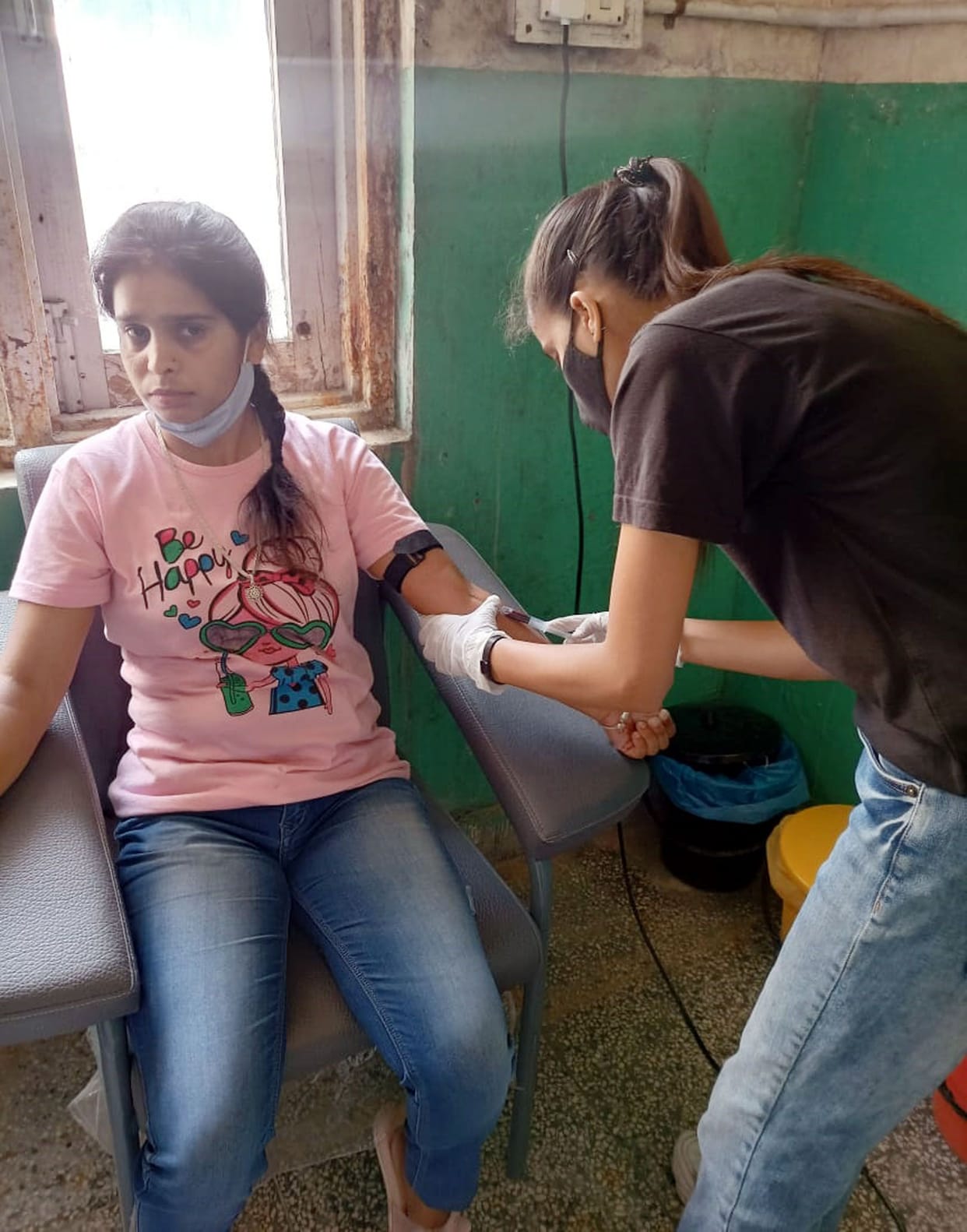Sampling of new lab started, sample for only eight patients on first day