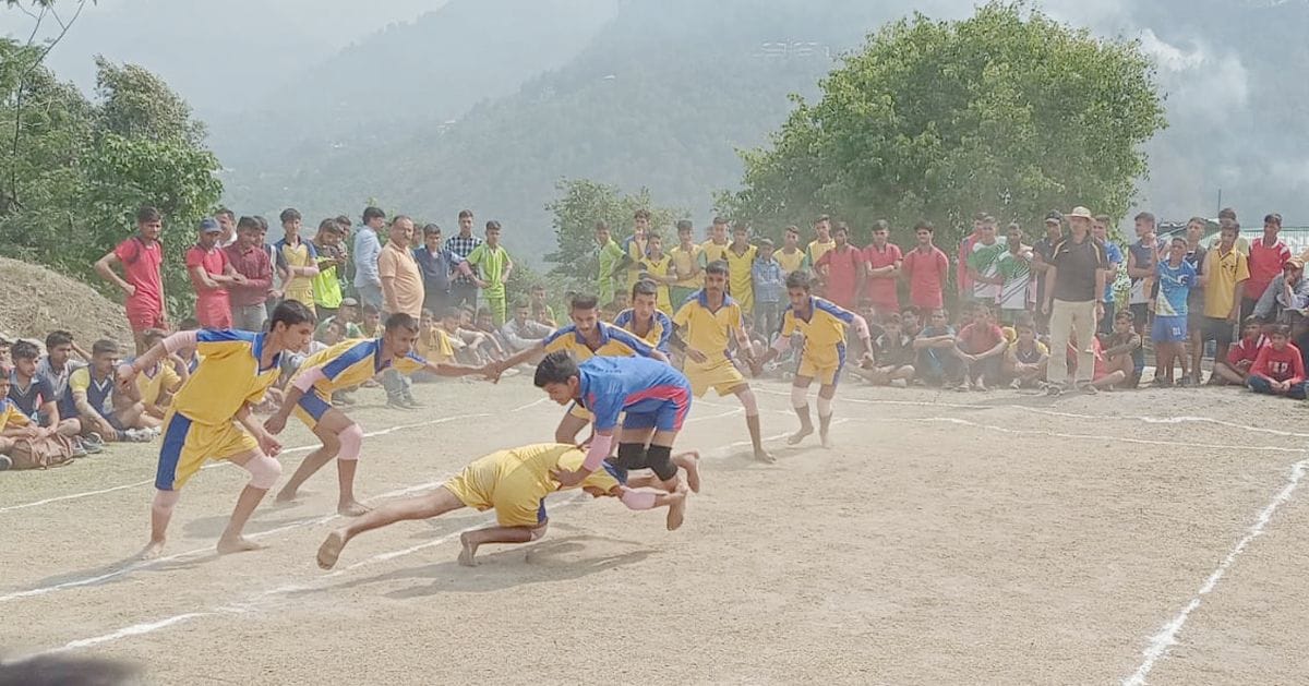 Under-19 category sports competition started in Kiyani school