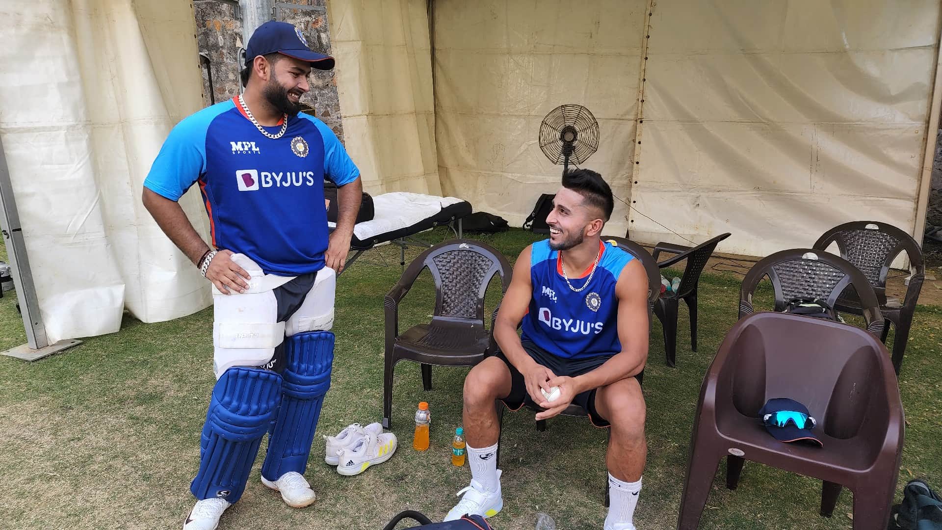 Team India prepares for IND vs SA T20 Series Rahul Dravid gave tips to Avesh Khan and Umran Malik
