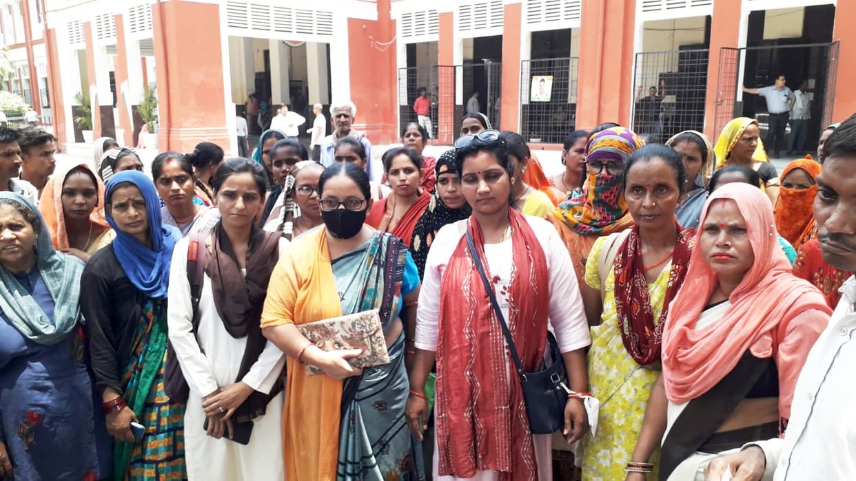 Asha and Sangini demonstrated and demanded outstanding honorarium