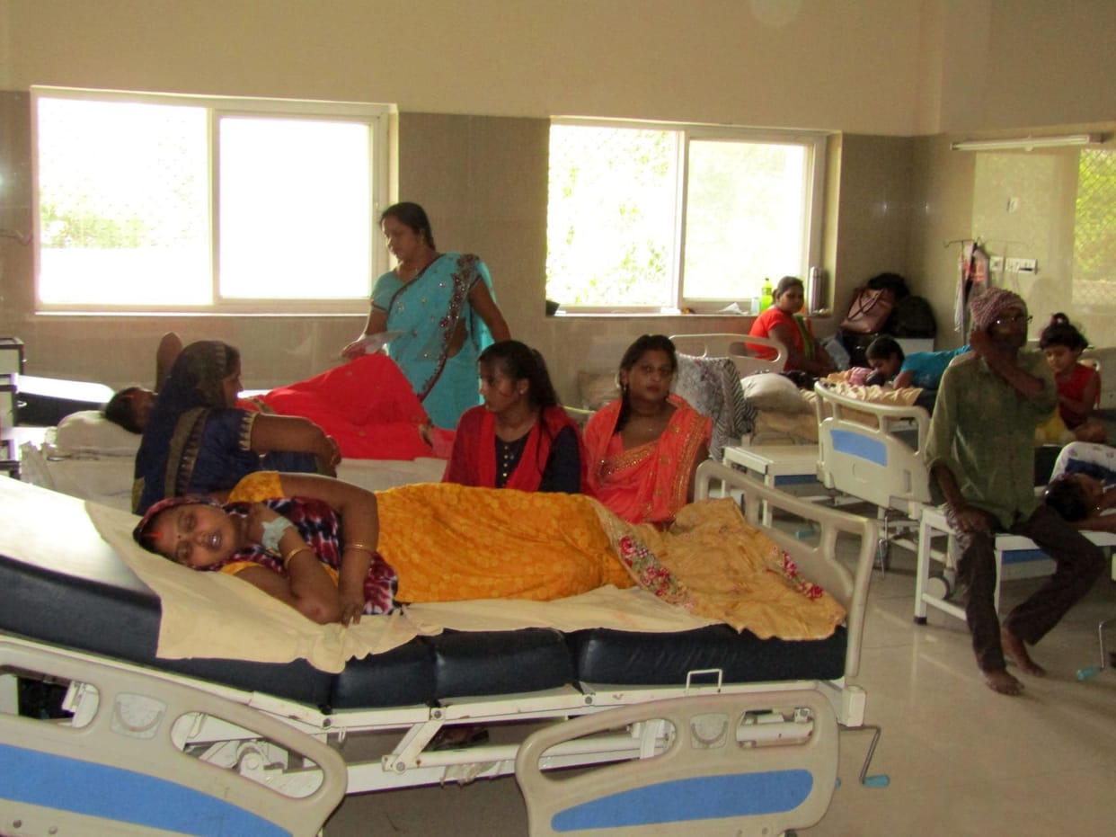 Fans are bad in the wards, patients are suffering due to heat