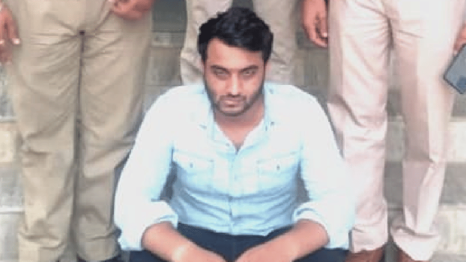 Rajasthan News: One dummy write exam, arrested, Alwar News