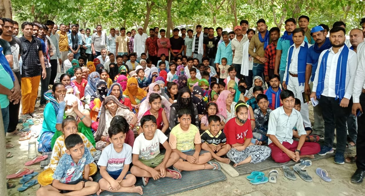 Protest against the demolition of tannery units