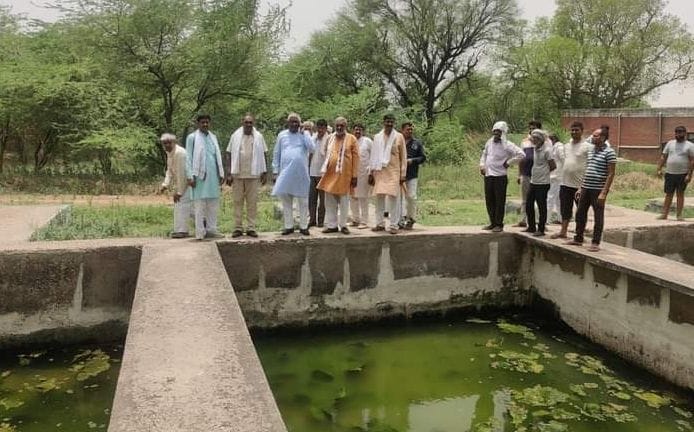 MLA inspected water bodies with officials