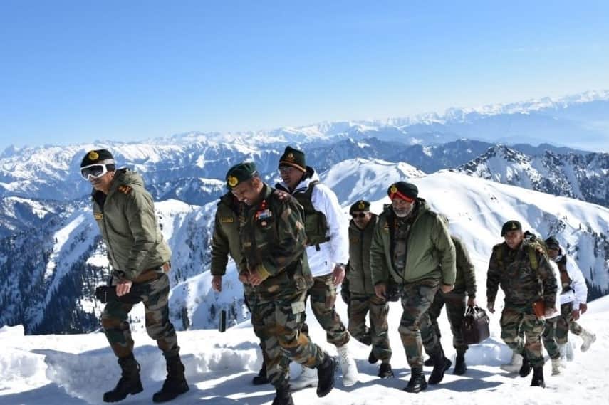 Security cover: Bullet proof jacket made in OEF, AK-47 bullets are also ineffective, lightest jacket ever